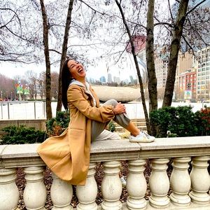 Meet your Posher, Laura